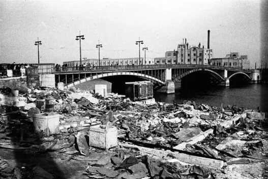 東京大空襲から75年 焦土と化した東京を後世に伝える資料たち 画像集 ハフポスト