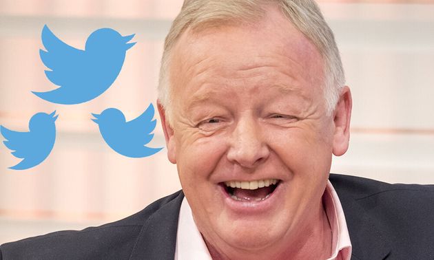 Les Dennis Calls Out Fan Who Lied About Meeting Him And Now Twitter Is Having A Blast With Fake ‘I Met Les Dennis’ Stories
