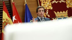 El Ayuntamiento de Madrid cierra los teatros, bibliotecas y polideportivos