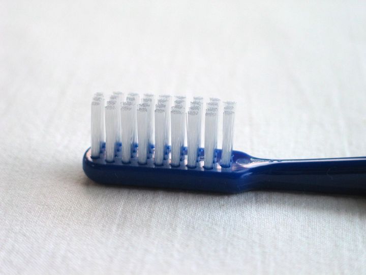 Description de:Zahnbürste | Zahnbürste 1 Bristles on a en:toothbrush | Toothbrush , photo taken in en:Sweden | Sweden . | Source Photo ... 