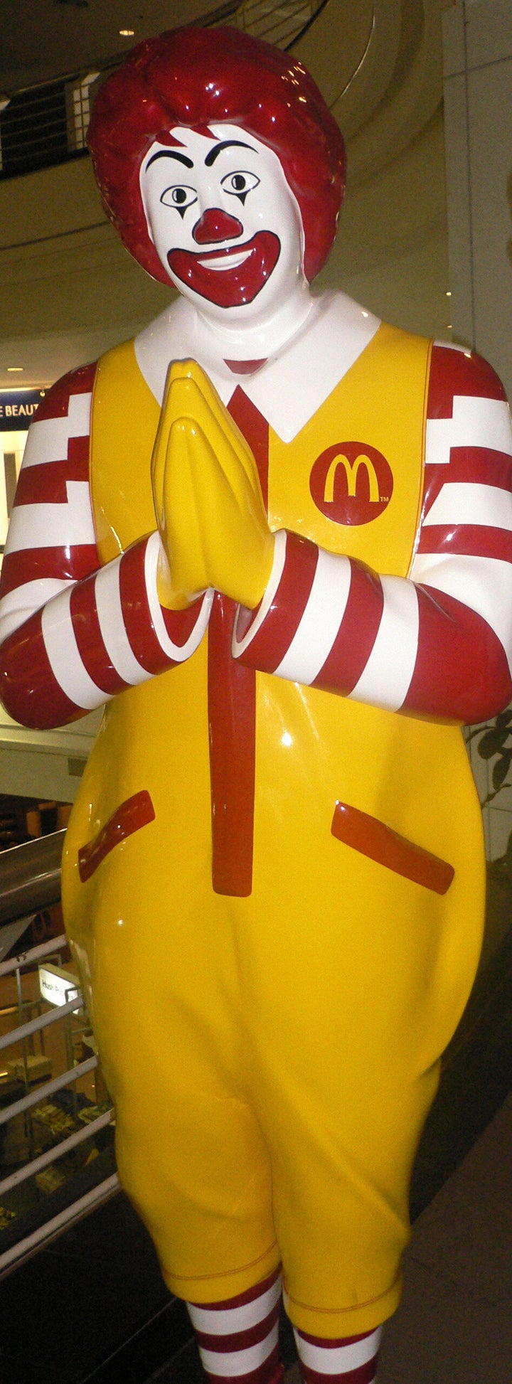 Description 1 Ronald McDonald in Thailand | Source | Author Ru K | Date | Permission | other_versions Licensing: cc-by-sa-3.0 | GFDL year ... 