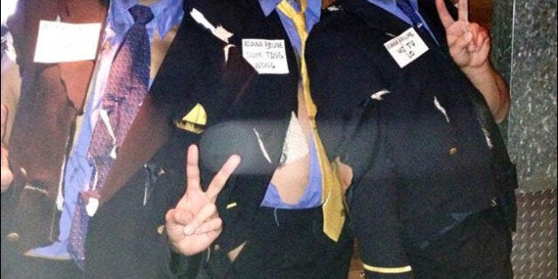 Asiana Airlines Pilot Costume May Be Most Offensive Of 2013 Huffpost Weird News