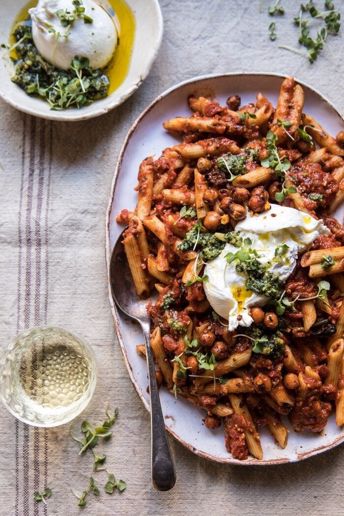 Pasta, chickpeas and canned tomatoes