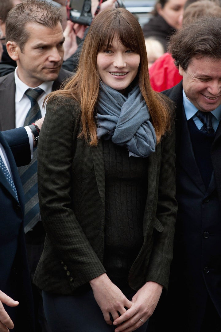 Carla Bruni Pregnant Baby Bump Photos Spark Rumors That Former First Lady 44 Is Expecting Photos Huffpost Life