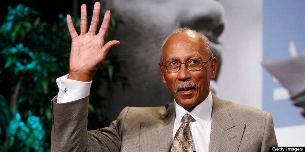 MEMPHIS, TN - JANUARY 19: NBA Legend Dave Bing greets the crowd during the Martin Luther King, Jr. Day Sports Legacy Symposium presented by the Hyde Family Foundation on January 19, 2009 at FedExForum in Memphis, Tennessee. NOTE TO USER: User expressly acknowledges and agrees that, by downloading and or using this photograph, User is consenting to the terms and conditions of the Getty Images License Agreement. Mandatory Copyright Notice: Copyright 2009 NBAE (Photo by Joe Murphy/NBAE via Getty Images)