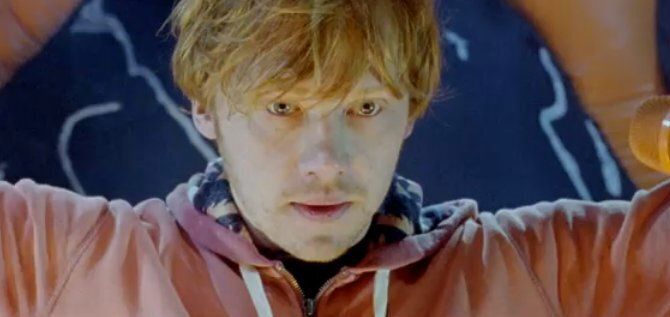 lufthavn kvarter Stramme Ed Sheeran, 'Lego House': Rupert Grint Stars As Crazed Fan In Friend's  Music Video | HuffPost Culture