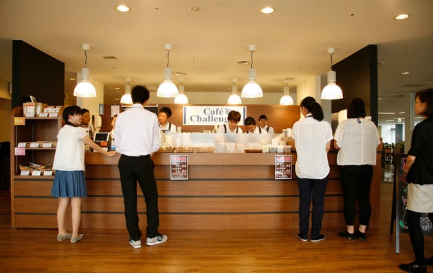 「コーヒーおいしかったよ」障がいのある社員と交流が生まれるカフェがあった。