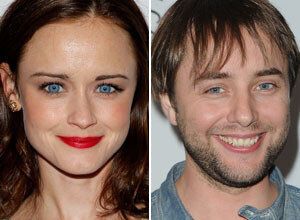 Alexis Bledel Dating Vincent Kartheiser Mad Men Actors Are Hollywood S Newest Couple Huffpost