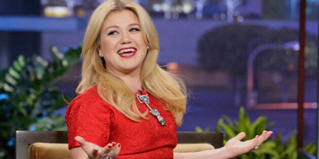 THE TONIGHT SHOW WITH JAY LENO -- Episode 4564 -- Pictured: Singer Kelly Clarkson during an interview on November 11, 2013 -- (Photo by: Paul Drinkwater/NBC/NBCU Photo Bank via Getty Images)