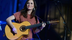 Missy Higgins Speaks Out After Father’s Coronavirus