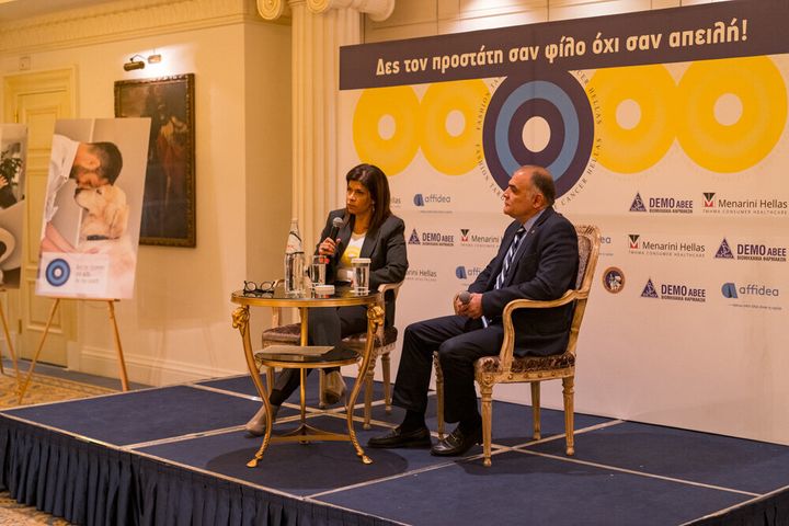 Από αριστερά: πρόεδρος «Στόχος - Πρόληψη» κα. Μαριλένα Στρατοπούλου Κιτσοπάνου, πρόεδρος Ελληνικής Ουρολογικής Εταιρείας κ. Ιωάννης Γκιάλας(photo by Mike Tsolis)