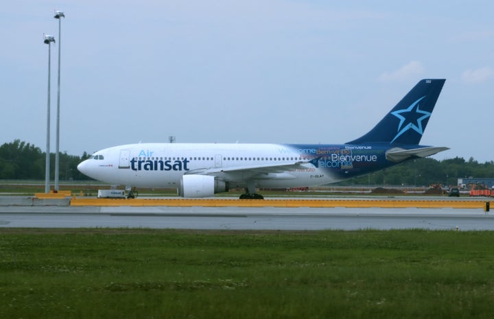 Air Transat annule les frais de modification pour certaines réservations existantes en raison de la pandémie de coronavirus.