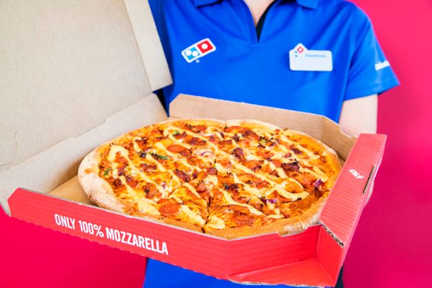 Domino’s And Deliveroo Bring In ‘Contact-Free Deliveries In Response To Coronavirus Fears