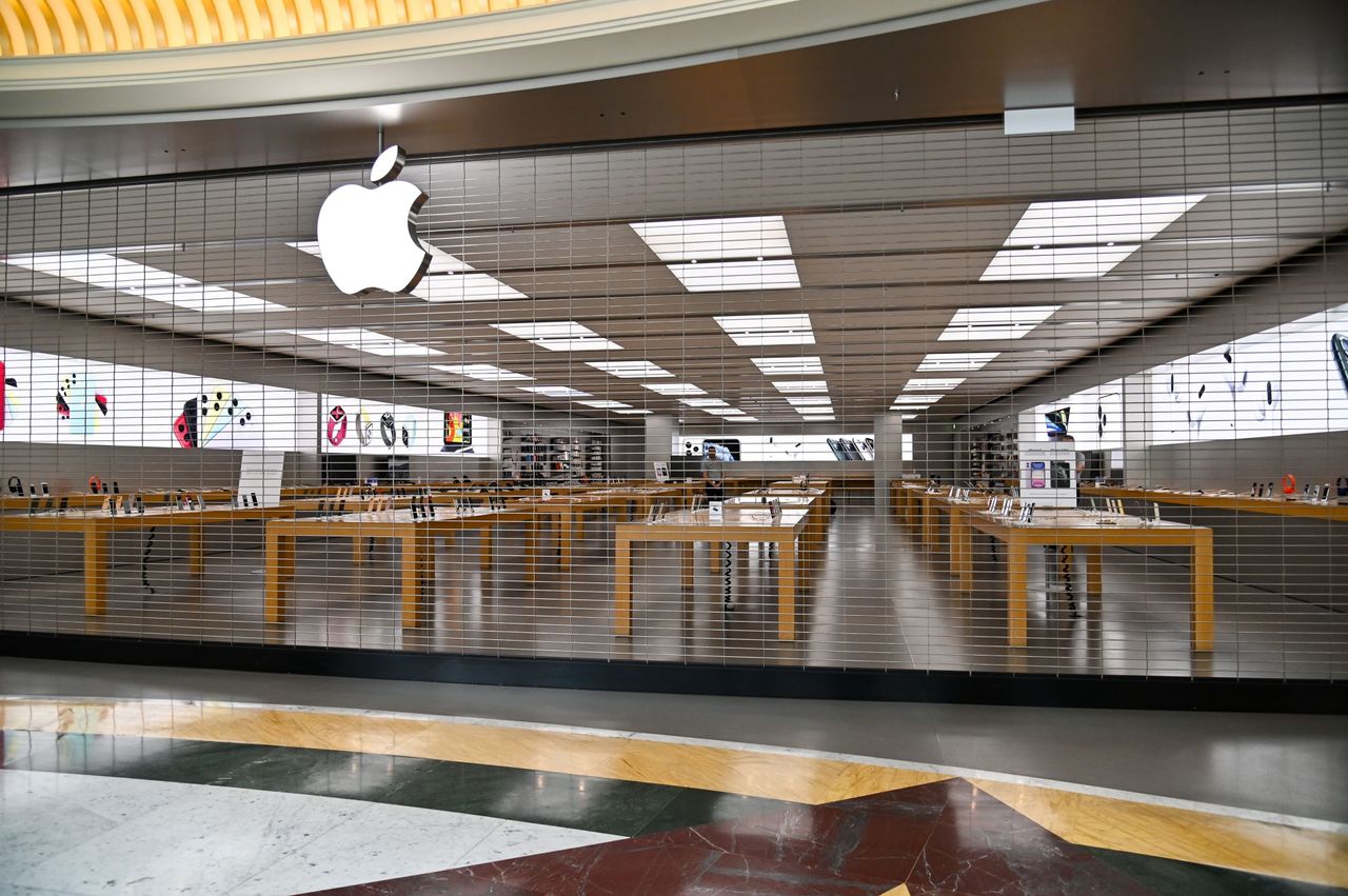 All Apple stores outside China are shutting to combat the virus. 