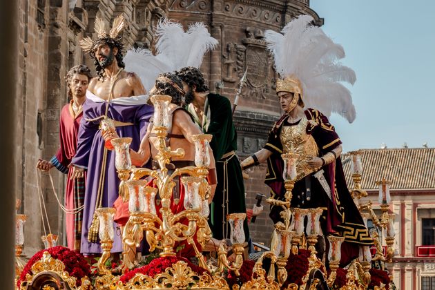 Cofradias de la Semana Santa de Sevilla,