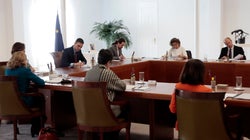 Esto dice Fernando Simón sobre por qué Sánchez e Iglesias no cumplen la