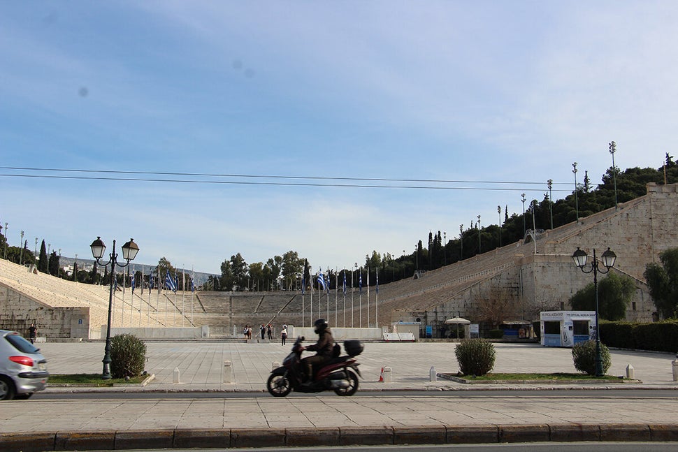 &Sigma;&tau;ά&delta;&iota;&omicron;