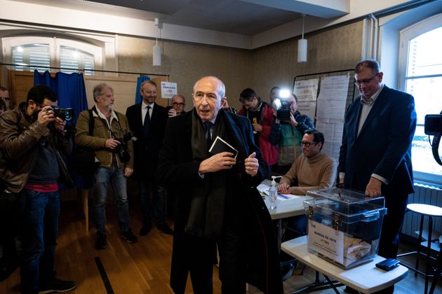 Gérard Collomb vote au premier tour des municipales