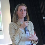 中絶反対運動者の嫌がらせを、一人の女性が止めさせた【国際女性デー・イギリス編】