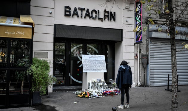 Salah Abdeslam Et 19 Autres Personnes Seront Jugees Pour Les Attentats Du 13 Novembre Le Huffpost