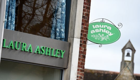 ローラアシュレイが経営破綻　新型コロナウイルスが破産に追い討ち