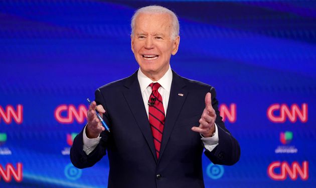 Joe Biden, ici lors du dernier débat démocrate le 11 mars, a consolidé son avance...