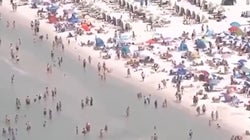 ‘사회적 거리두기’ 시작 당일에도 꽉 찬 미국 플로리다