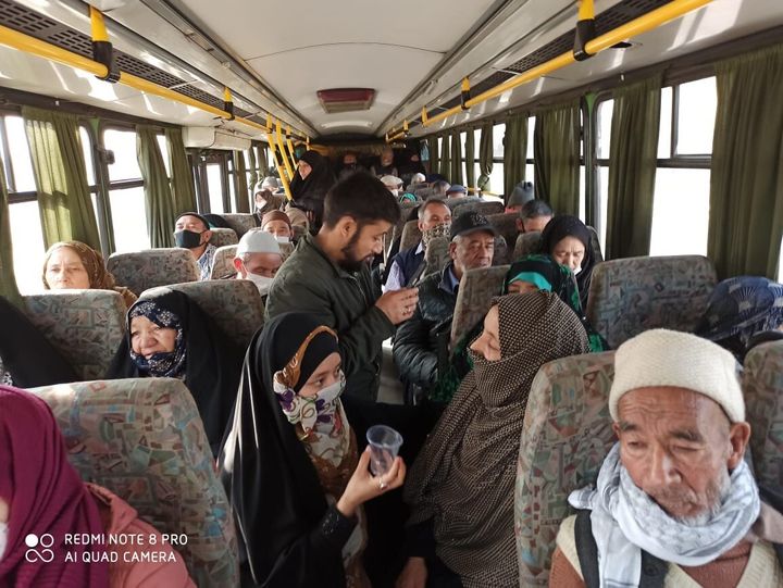 More than 800 Indian pilgrims have been stuck in Iran for two weeks. 