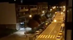 Espanhóis em quarentena agradecem médicos todas as