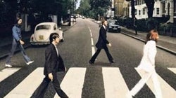 Les nouvelles distances de sécurité ont inspiré les internautes à revoir ces célèbres