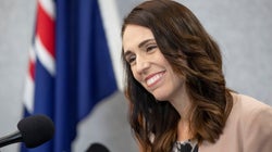 Parlamentares da Nova Zelândia aprovam lei que descriminaliza o aborto no