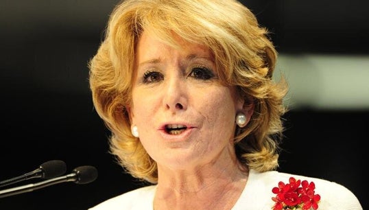 Esperanza Aguirre y su marido, hospitalizados por