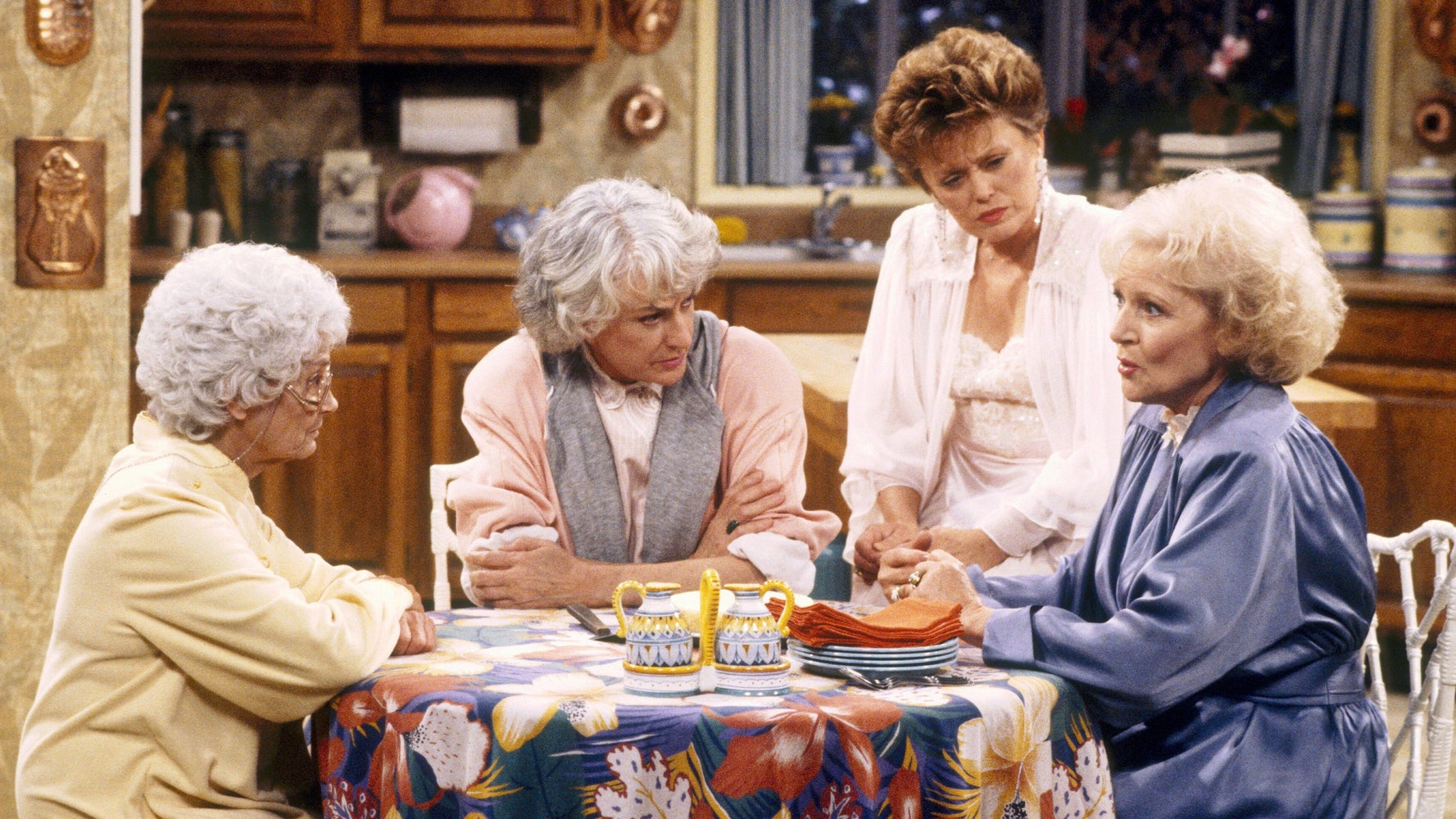 27 Comfort Shows To Watch While Self Isolating Huffpost Life