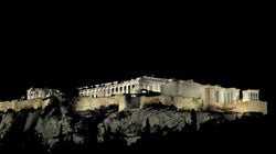 Εγκρίθηκε η μελέτη για τον νέο φωτισμό της Ακρόπολης στην πρώτη τηλεδιάσκεψη του