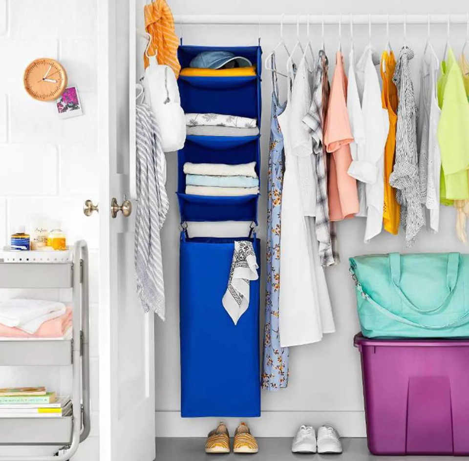 20 Low Effort Closet Organization Hacks For All Your Small Space Problems Huffpost Life