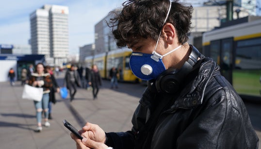 Familiares de pessoas com sintomas de gripe terão atestado por 14