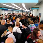 アメリカ国民の海外渡航に中止勧告、帰国も促す　米国務省