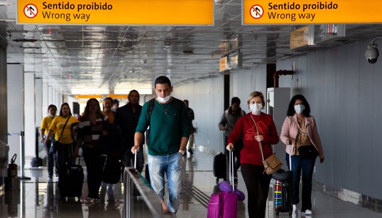 Brasil proíbe entrada de estrangeiros vindos de China, Europa e mais 4