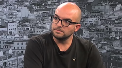 Un concejal de la CUP pide recibir a los militares “tosiéndoles en la