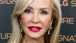 Carmen Lomana presume de piel y enseña su cara sin