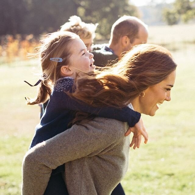 The Duke and Duchess of Cambridge posted this sweet photo on Instagram in honour of U.K. Mother's Day.