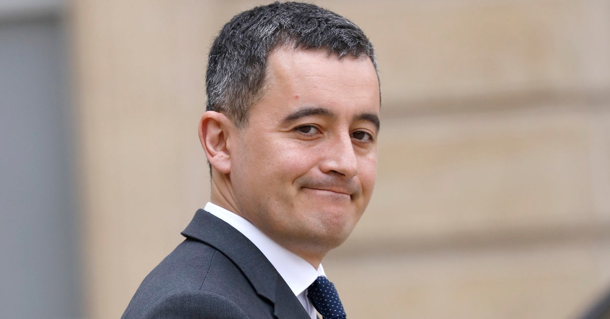 Darmanin Encourage La Prise De Conges Payes Pendant Le