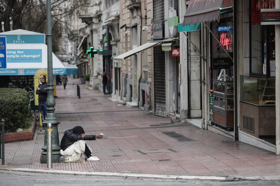 Φωτογραφίες: Η Αθήνα υπό απαγόρευση