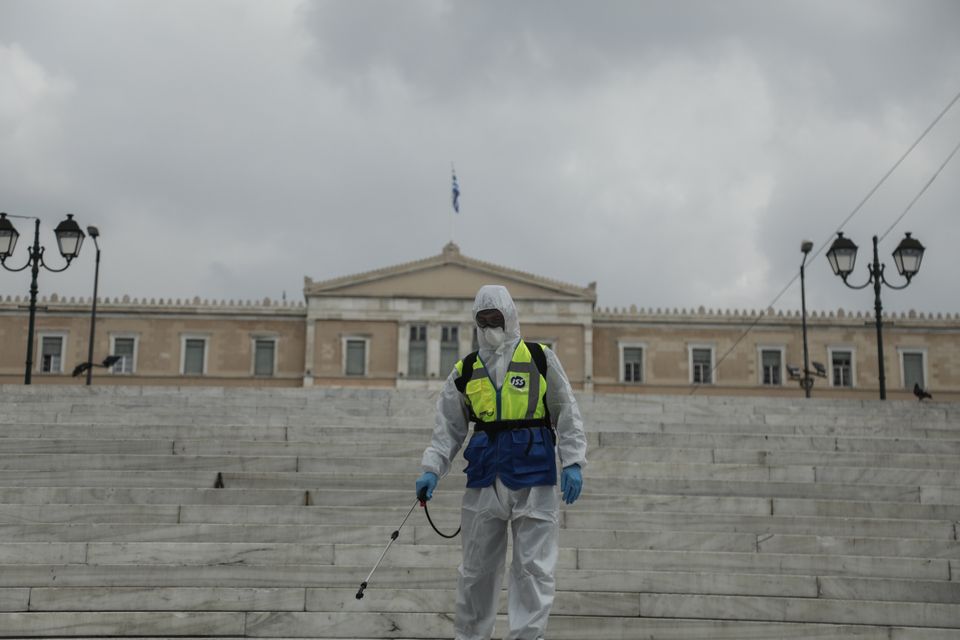 Φωτογραφίες: Η Αθήνα υπό απαγόρευση