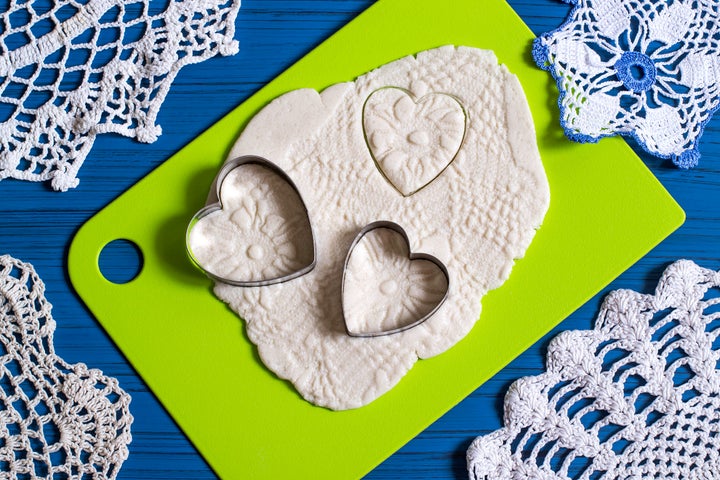 La Recette Tres Simple De La Pate A Sel Et De La Pate A Modeler Le Huffington Post Life La Recette Tres Simple De La Pate A Sel Et De La Pate A Modeler Le Huffington Post Life