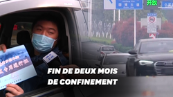 À Wuhan, des habitants ont pu sortir pour la première fois en deux