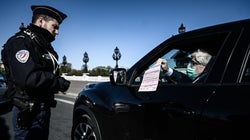 Le conseil scientifique suggère un confinement pour cinq semaines