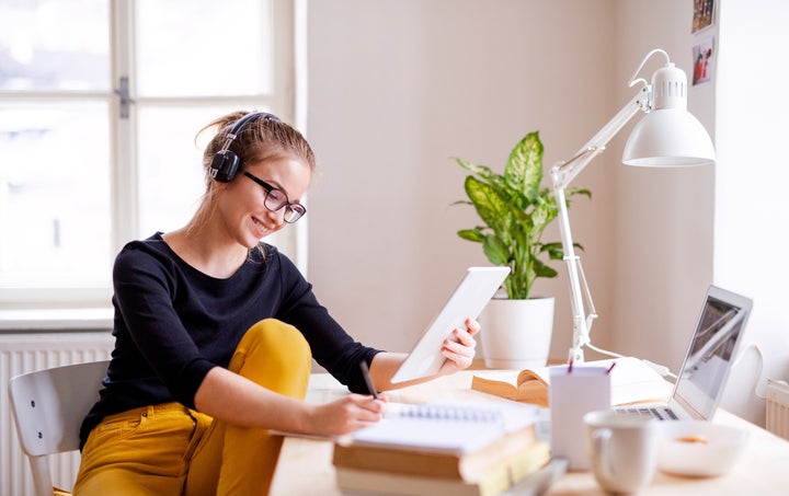 Find the best online classes for education and professional skills, from <a href="https://fave.co/2JkBgiV" target="_blank" role="link" rel="sponsored" class=" js-entry-link cet-external-link" data-vars-item-name="business analytics" data-vars-item-type="text" data-vars-unit-name="5e7a7a29c5b6e051e8dce9f7" data-vars-unit-type="buzz_body" data-vars-target-content-id="https://fave.co/2JkBgiV" data-vars-target-content-type="url" data-vars-type="web_external_link" data-vars-subunit-name="article_body" data-vars-subunit-type="component" data-vars-position-in-subunit="43">business analytics</a> to <a href="https://fave.co/2UgLqHS" target="_blank" role="link" rel="sponsored" class=" js-entry-link cet-external-link" data-vars-item-name="mastering the freelancer life" data-vars-item-type="text" data-vars-unit-name="5e7a7a29c5b6e051e8dce9f7" data-vars-unit-type="buzz_body" data-vars-target-content-id="https://fave.co/2UgLqHS" data-vars-target-content-type="url" data-vars-type="web_external_link" data-vars-subunit-name="article_body" data-vars-subunit-type="component" data-vars-position-in-subunit="44">mastering the freelancer life</a>.