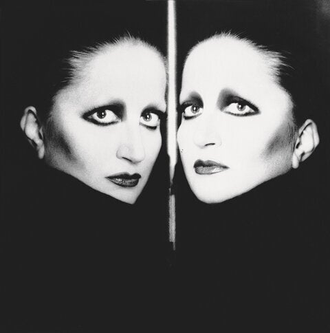 Buon compleanno Mina. Con le tue scelte hai vinto, sei diventata un mito senza