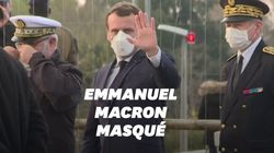 À Mulhouse, Macron entame sa visite... en enfilant un